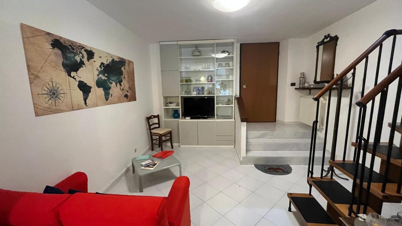 شقة Casa Elena لا سبيتسْيا المظهر الخارجي الصورة